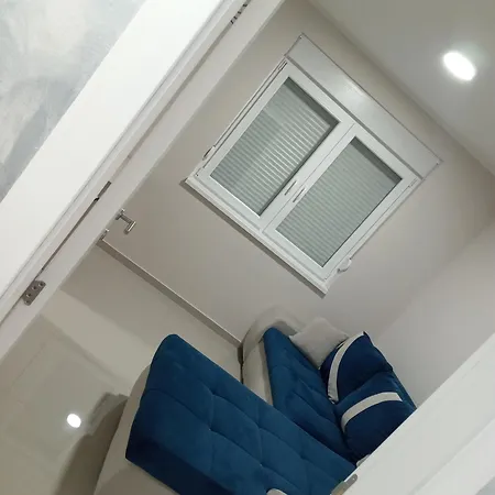 Lux Trosoban Apartment Sremska Mitrovica