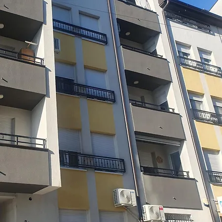 Lux Trosoban