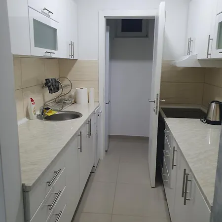Lux Trosoban Apartment *